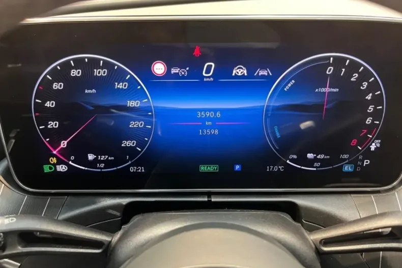 Mercedes-Benz CLE 300 din 2025 cu 13.618 km - oferta MER146823 - foto 9