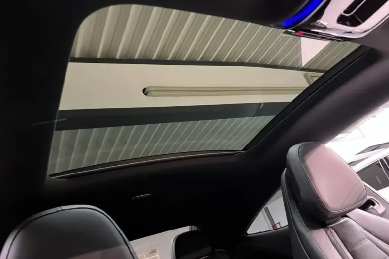 Mercedes-Benz CLE 300 din 2025 cu 13.618 km - oferta MER146823 - foto 16