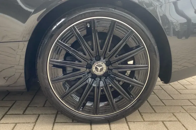 Mercedes-Benz CLE 300 din 2024 cu 15.134 km - oferta MER146825 - foto 6