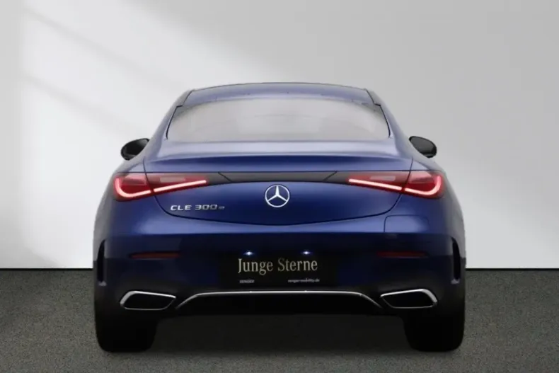 Mercedes-Benz CLE 300 din 2024 cu 3.650 km - oferta MER146826 - foto 4