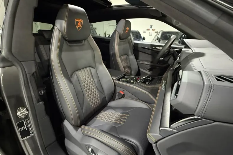 Lamborghini Urus din 2025 cu 12.000 km - oferta LAM146829 - foto 16