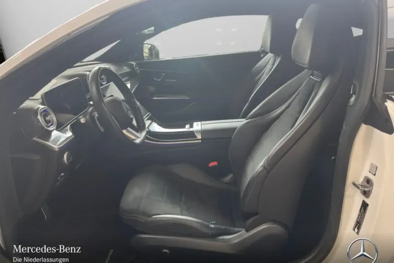 Mercedes-Benz CLE 300 din 2024 cu 26.680 km - oferta MER146831 - foto 8