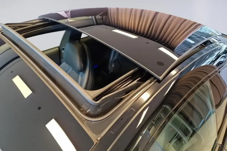 Mercedes-Benz CLE 300 din 2024 cu 29.430 km - oferta MER146835 - foto 13