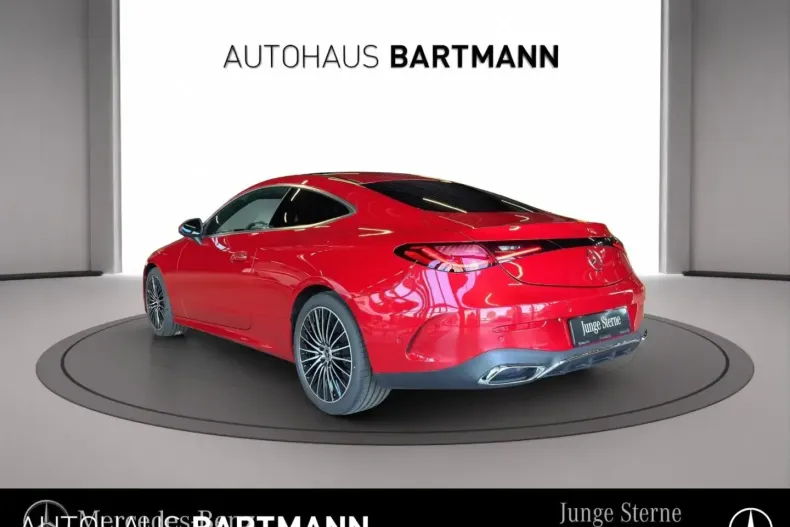 Mercedes-Benz CLE 300 din 2023 cu 13.054 km - oferta MER146836 - foto 3