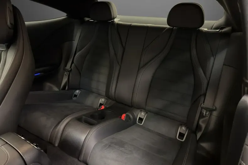 Mercedes-Benz CLE 300 din 2024 cu 22.252 km - oferta MER146837 - foto 8