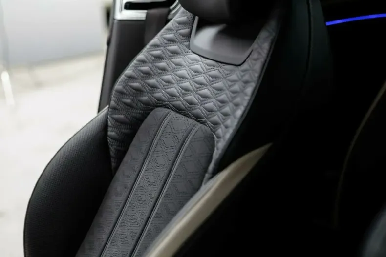 Bentley Continental din 2024 cu 8.654 km - oferta BEN146844 - foto 27