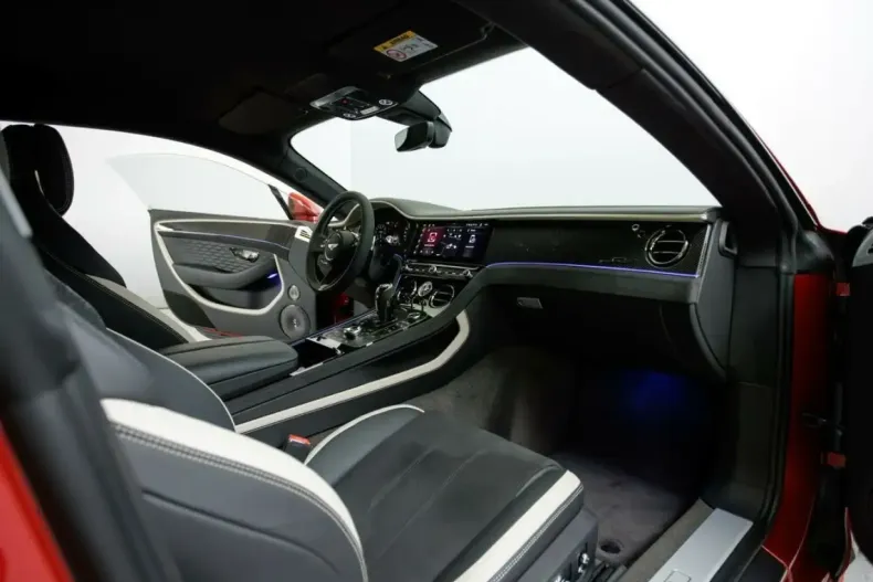 Bentley Continental din 2024 cu 8.654 km - oferta BEN146844 - foto 29