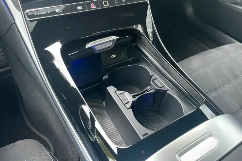 Mercedes-Benz CLE 300 din 2024 cu 6.451 km - oferta MER146847 - foto 14