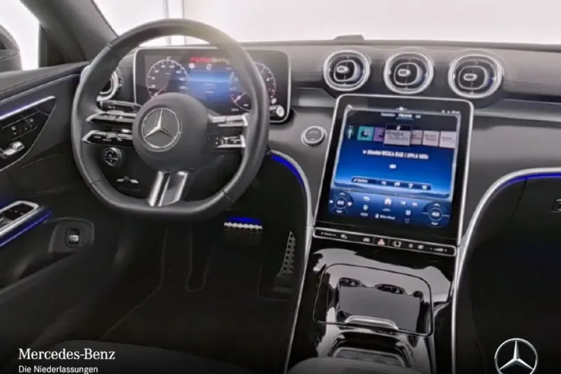 Mercedes-Benz CLE 200 din 2024 cu 13.358 km - oferta MER146849 - foto 5