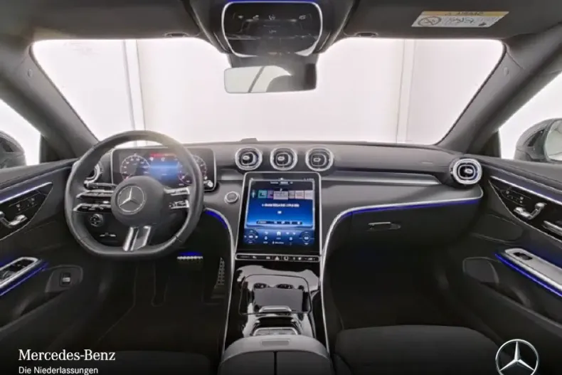 Mercedes-Benz CLE 200 din 2024 cu 13.358 km - oferta MER146849 - foto 6