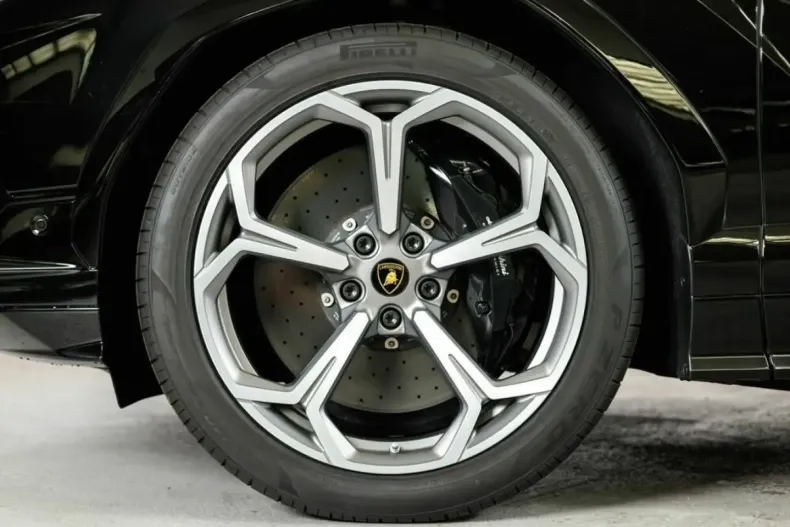 Lamborghini Urus din 2023 cu 21.250 km - oferta LAM146850 - foto 9