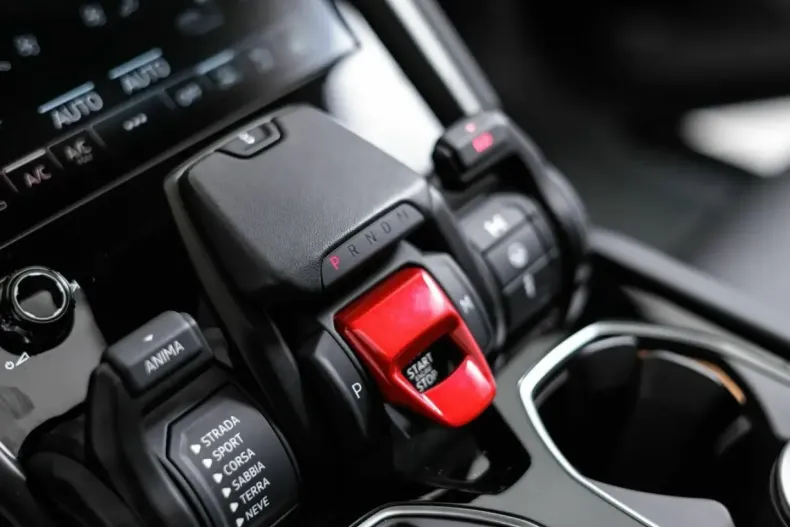 Lamborghini Urus din 2023 cu 21.250 km - oferta LAM146850 - foto 29