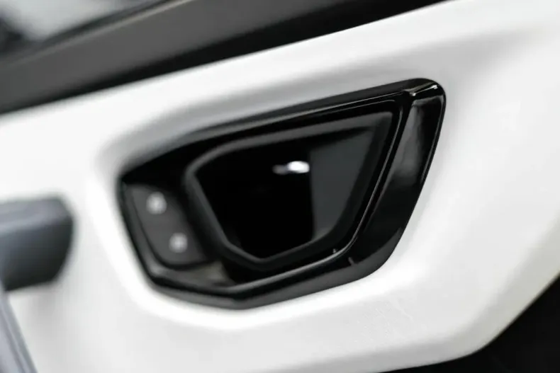 Lamborghini Urus din 2023 cu 21.250 km - oferta LAM146850 - foto 41