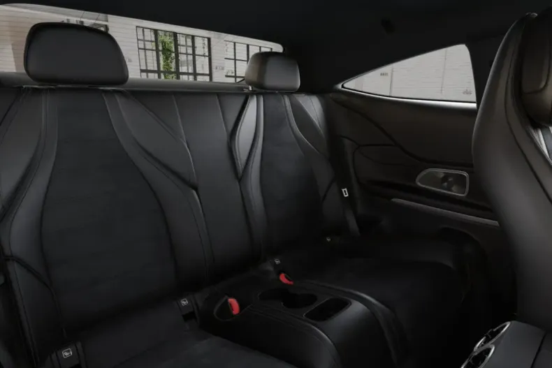 Mercedes-Benz CLE 200 din 2024 cu 35.475 km - oferta MER146856 - foto 8