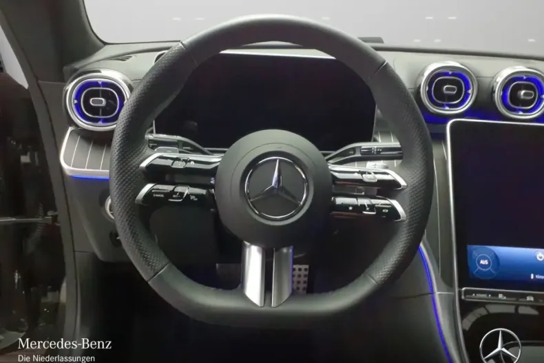 Mercedes-Benz CLE 200 din 2024 cu 7.702 km - oferta MER146858 - foto 11