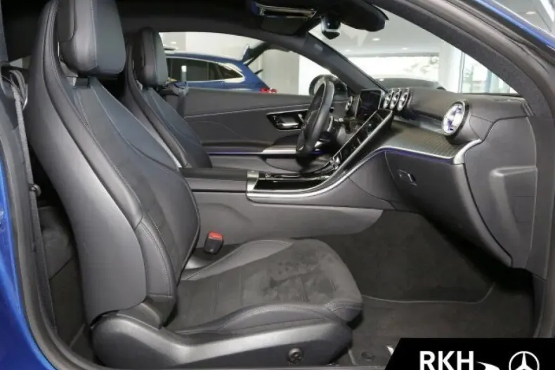 Mercedes-Benz CLE 200 din 2024 cu 12.316 km - oferta MER146860 - foto 5