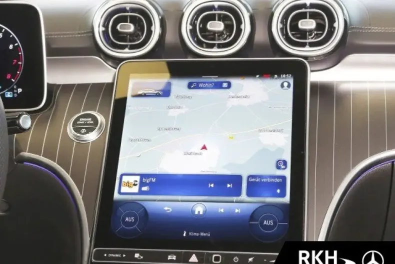 Mercedes-Benz CLE 200 din 2024 cu 12.316 km - oferta MER146860 - foto 10