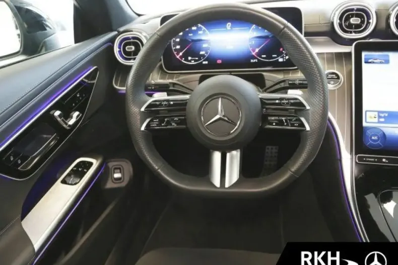 Mercedes-Benz CLE 200 din 2024 cu 12.316 km - oferta MER146860 - foto 11