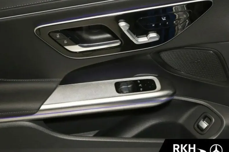 Mercedes-Benz CLE 200 din 2024 cu 12.316 km - oferta MER146860 - foto 13