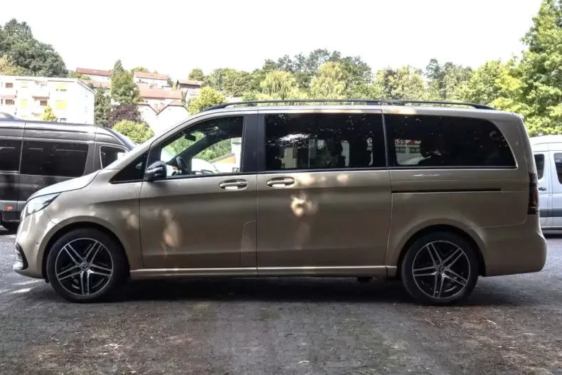 Mercedes-Benz V 250 din 2024 cu 4.300 km - oferta MER146861 - foto 4