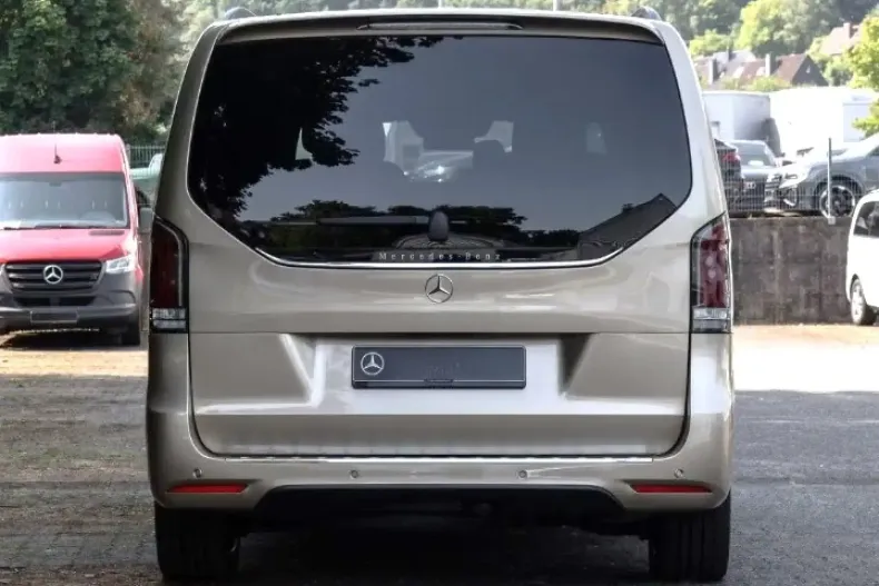 Mercedes-Benz V 250 din 2024 cu 4.300 km - oferta MER146861 - foto 5