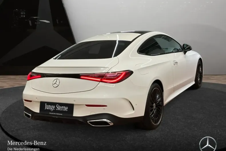 Mercedes-Benz CLE 200 din 2024 cu 12.605 km - oferta MER146862 - foto 4