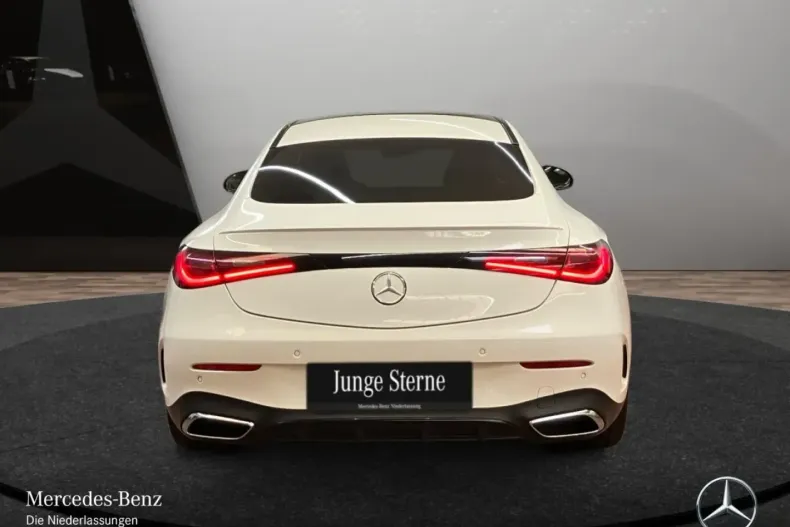 Mercedes-Benz CLE 200 din 2024 cu 12.605 km - oferta MER146862 - foto 5