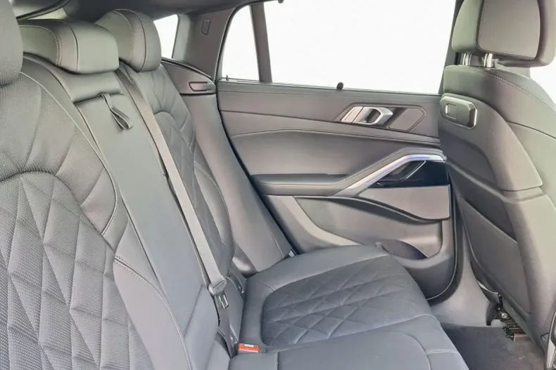 BMW X6 din 2024 cu 25.878 km - oferta BMW146863 - foto 7