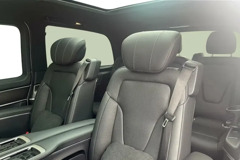 Mercedes-Benz V 300 din 2024 cu 18.611 km - oferta MER146866 - foto 8