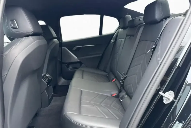 BMW 520 din 2025 cu 12.526 km - oferta BMW146868 - foto 4