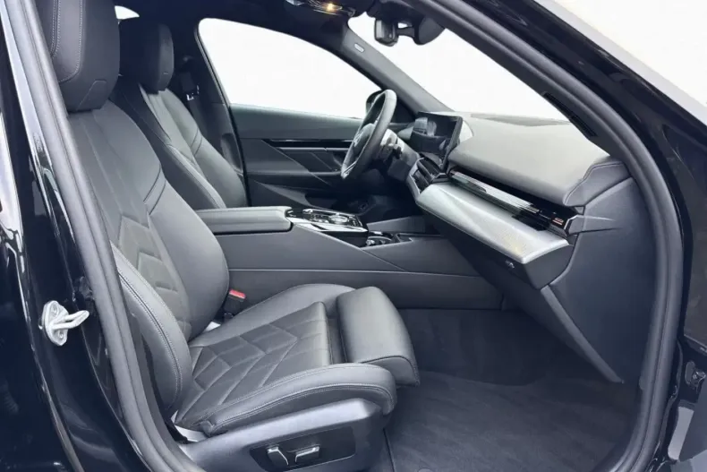 BMW 520 din 2025 cu 12.526 km - oferta BMW146868 - foto 6