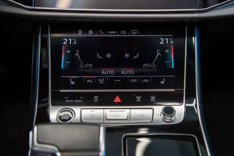 Audi Q8 din 2022 cu 60.236 km - oferta AUD146869 - foto 27