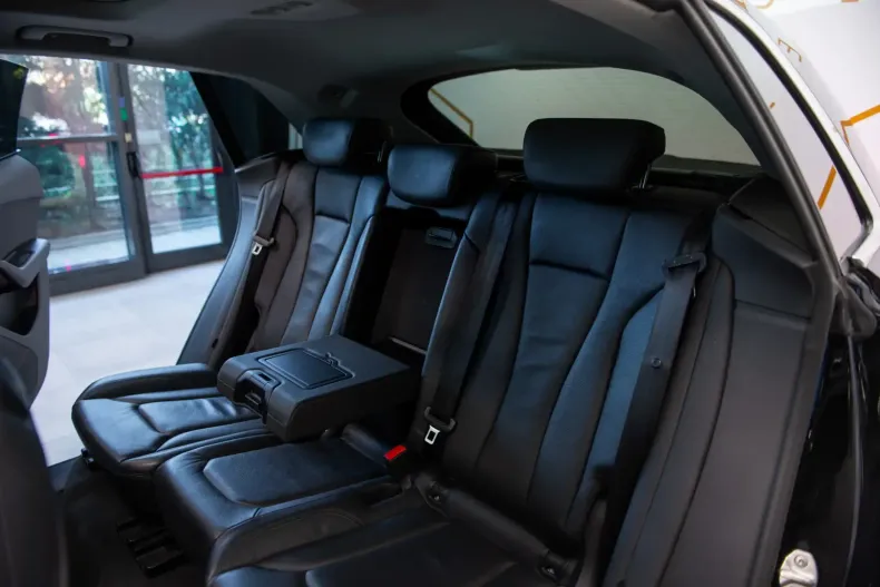 Audi Q8 din 2022 cu 60.236 km - oferta AUD146869 - foto 33