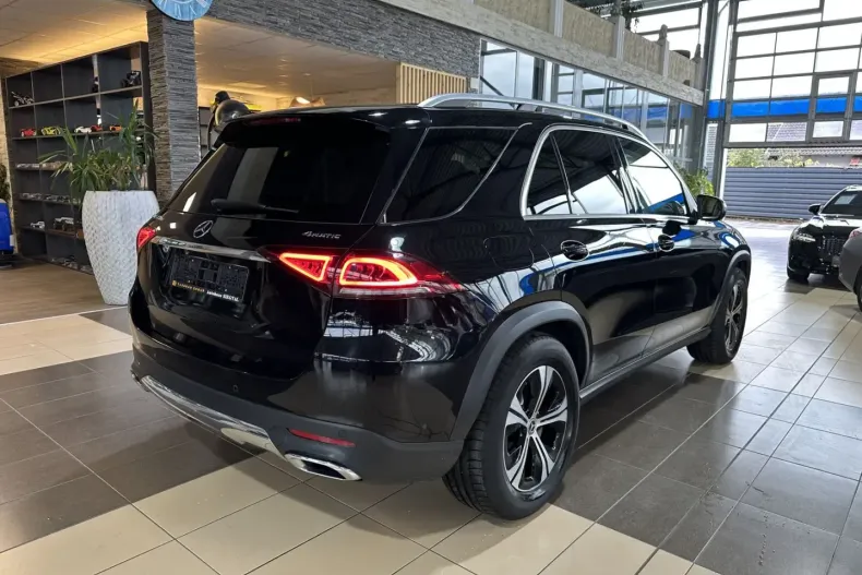 Mercedes-Benz GLE 350 din 2021 cu 83.755 km - oferta MER146873 - foto 5