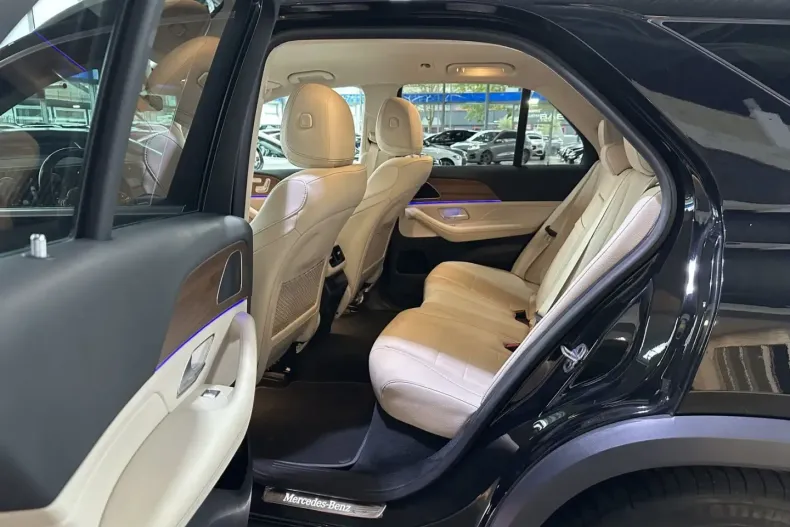 Mercedes-Benz GLE 350 din 2021 cu 83.755 km - oferta MER146873 - foto 13