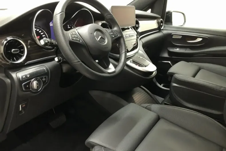 Mercedes-Benz V 300 din 2024 cu 9.800 km - oferta MER146876 - foto 10