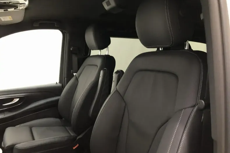 Mercedes-Benz V 300 din 2024 cu 9.800 km - oferta MER146876 - foto 14