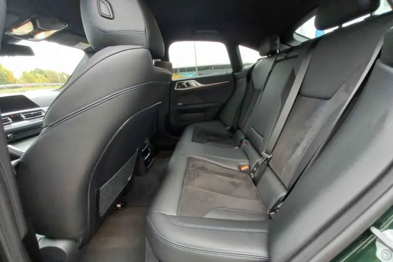 BMW 420 din 2022 cu 96.559 km - oferta BMW146878 - foto 10