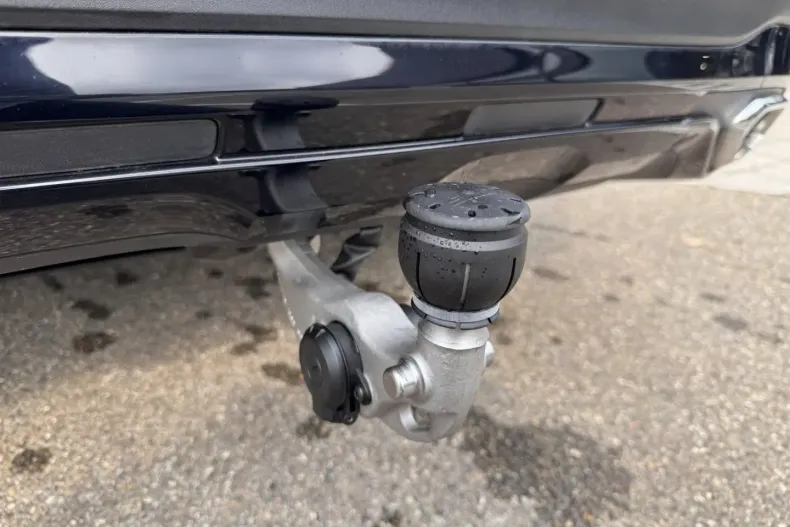 Mercedes-Benz GLC 200 din 2023 cu 16.900 km - oferta MER146886 - foto 8