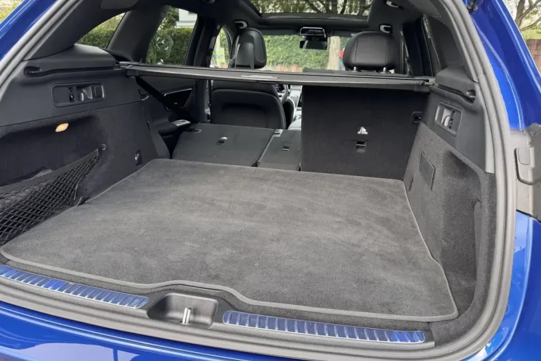 Mercedes-Benz GLC 200 din 2023 cu 16.900 km - oferta MER146886 - foto 9