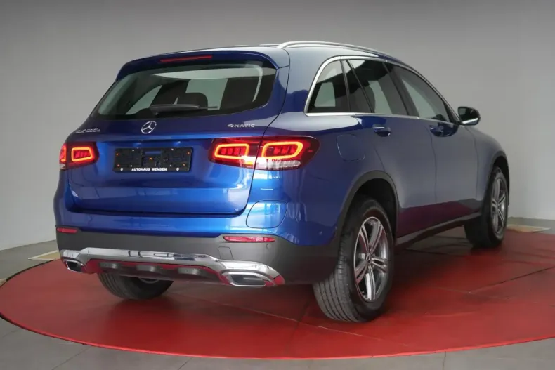 Mercedes-Benz GLC 300 din 2022 cu 16.000 km - oferta MER146892 - foto 3