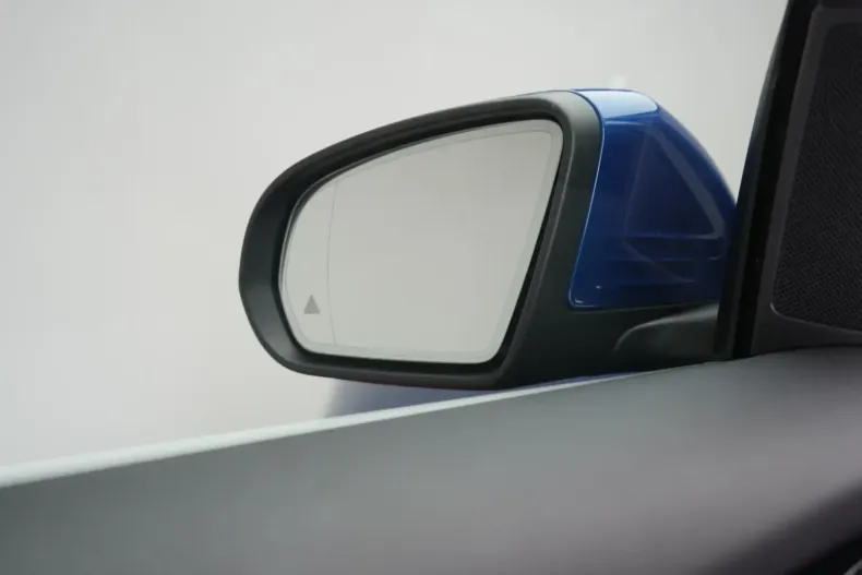 Mercedes-Benz GLC 300 din 2022 cu 16.000 km - oferta MER146892 - foto 17