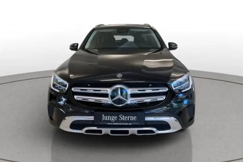 Mercedes-Benz GLC 200 din 2022 cu 57.705 km - oferta MER146897 - foto 2