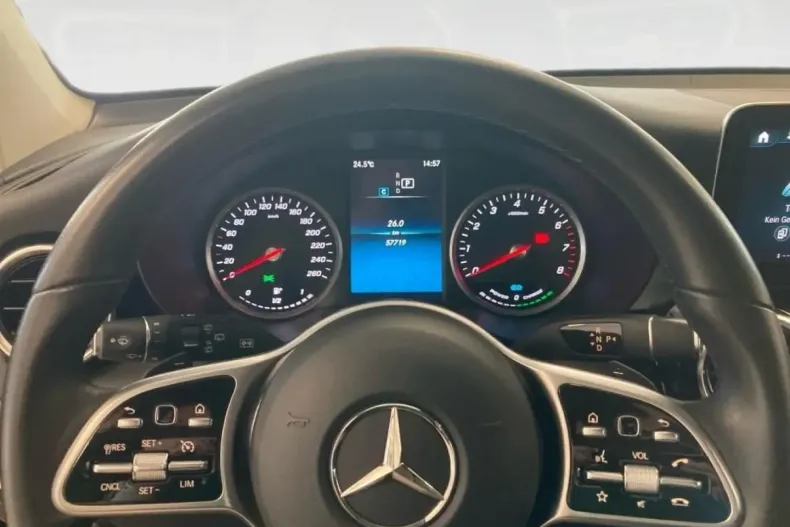 Mercedes-Benz GLC 200 din 2022 cu 57.705 km - oferta MER146897 - foto 11