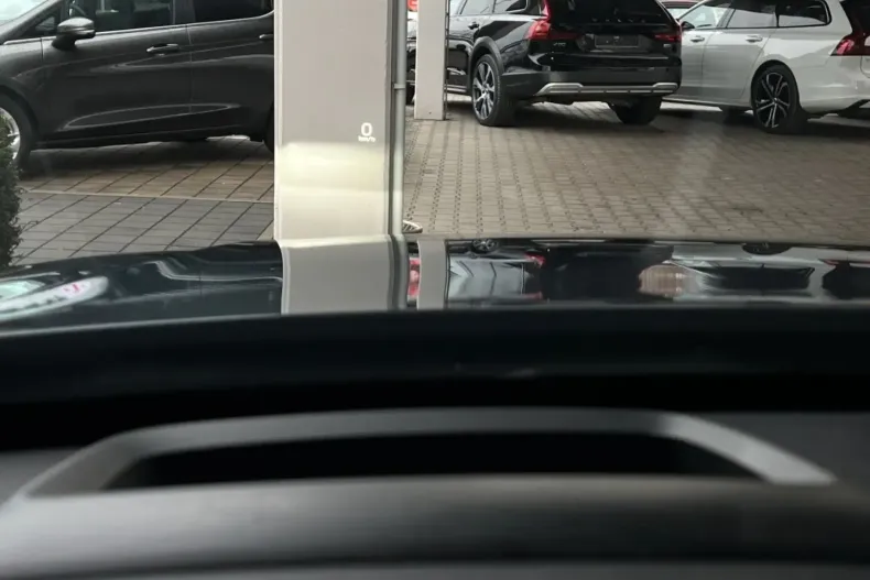 Volvo XC90 din 2021 cu 91.598 km - oferta VOL146899 - foto 13