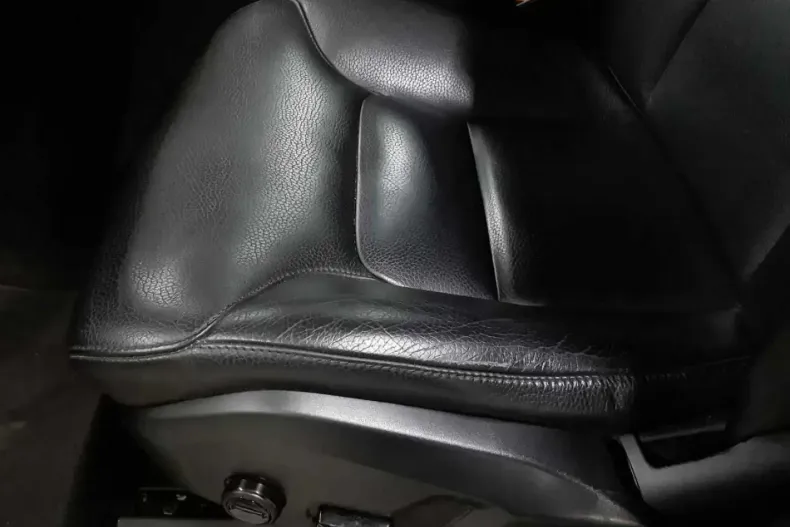 Volvo XC90 din 2021 cu 83.411 km - oferta VOL146900 - foto 12