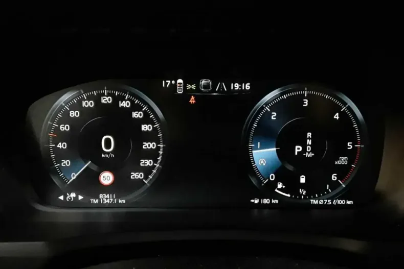 Volvo XC90 din 2021 cu 83.411 km - oferta VOL146900 - foto 15