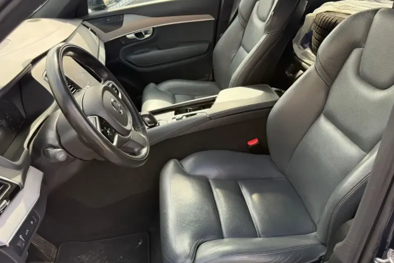 Volvo XC90 din 2020 cu 86.679 km - oferta VOL146901 - foto 7