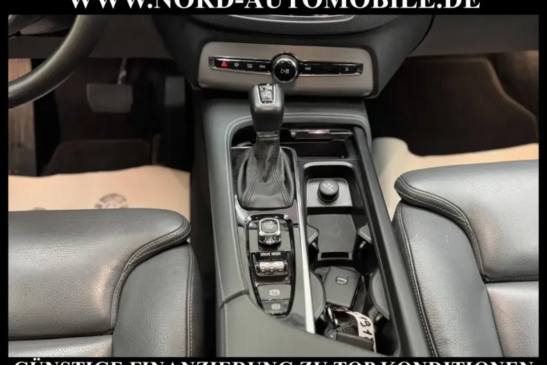 Volvo XC90 din 2020 cu 94.172 km - oferta VOL146902 - foto 20