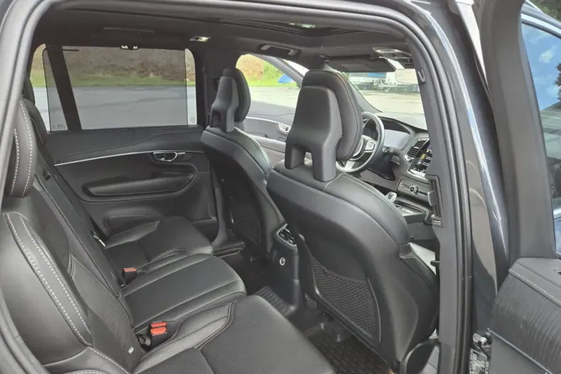 Volvo XC90 din 2020 cu 88.000 km - oferta VOL146904 - foto 11